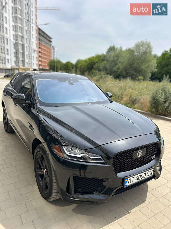 Внедорожник / Кроссовер Jaguar F-Pace 2016 в Ивано-Франковске