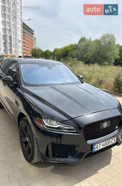 Внедорожник / Кроссовер Jaguar F-Pace 2016 в 