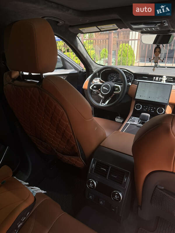 Позашляховик / Кросовер Jaguar F-Pace 2021 в Миколаєві
