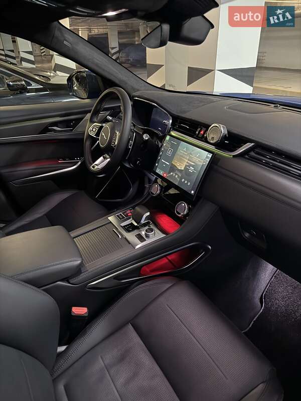 Позашляховик / Кросовер Jaguar F-Pace 2021 в Києві