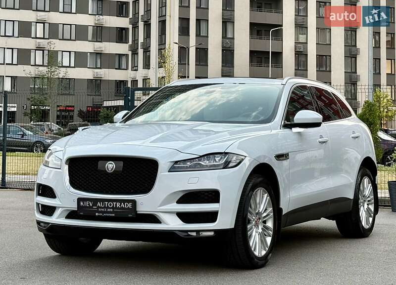 Внедорожник / Кроссовер Jaguar F-Pace 2016 в Киеве