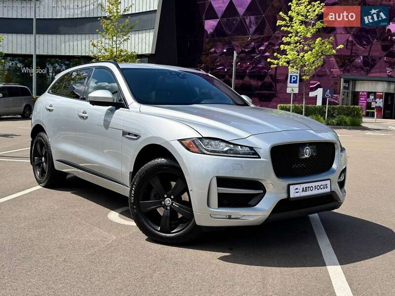 Jaguar F-Pace 2017