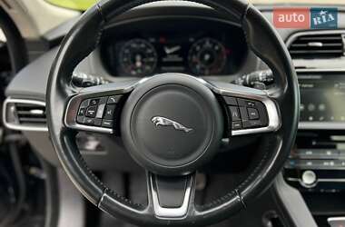 Внедорожник / Кроссовер Jaguar F-Pace 2018 в 