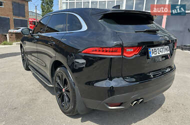 Позашляховик / Кросовер Jaguar F-Pace 2016 в 