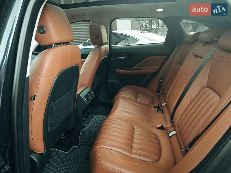 Внедорожник / Кроссовер Jaguar F-Pace 2019 в Виннице