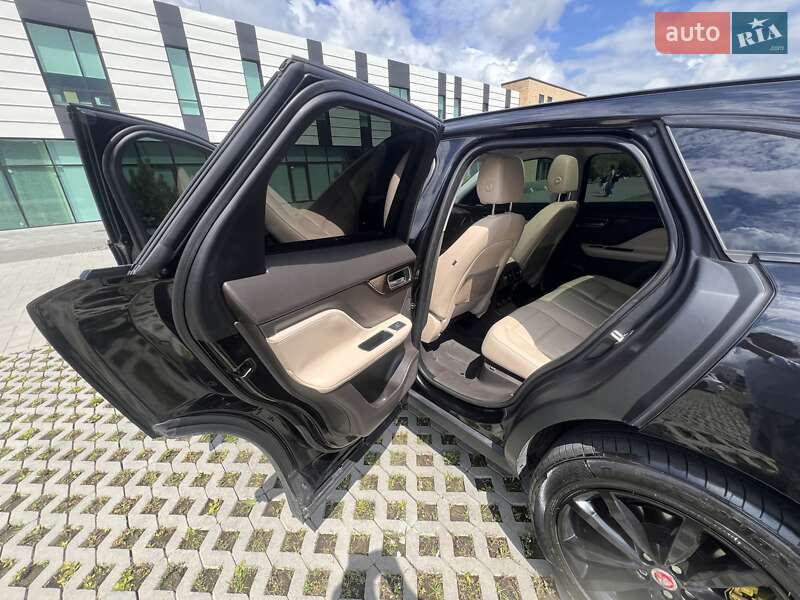 Позашляховик / Кросовер Jaguar F-Pace 2016 в Хмельницькому фото 9 Позашляховик / Кросовер Jaguar F-Pace 2016 в Хмельницькому