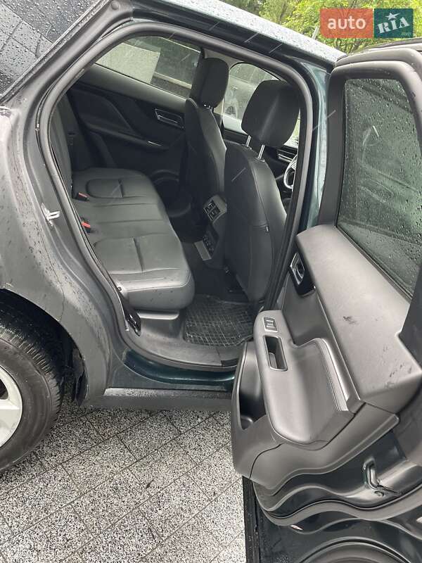 Позашляховик / Кросовер Jaguar F-Pace 2017 в Києві фото 16 Позашляховик / Кросовер Jaguar F-Pace 2017 в Києві