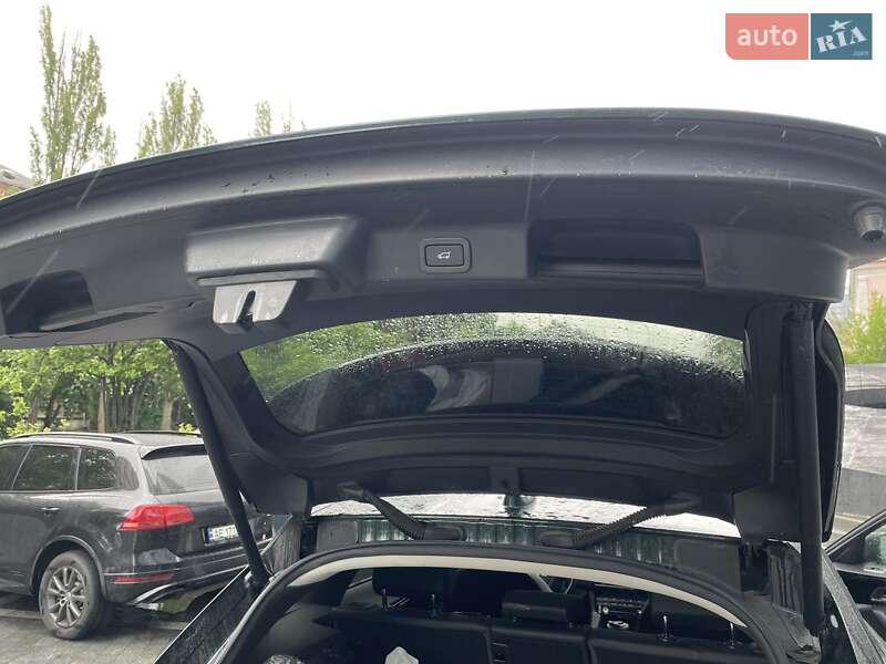 Позашляховик / Кросовер Jaguar F-Pace 2017 в Києві фото 18 Позашляховик / Кросовер Jaguar F-Pace 2017 в Києві