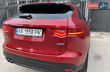 Внедорожник / Кроссовер Jaguar F-Pace 2016 в 