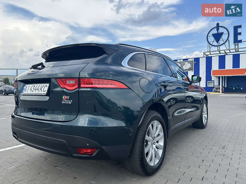 Внедорожник / Кроссовер Jaguar F-Pace 2016 в Киеве