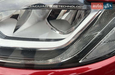 Внедорожник / Кроссовер Jaguar F-Pace 2016 в 