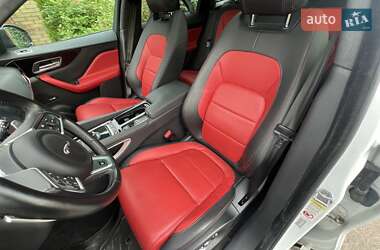 Внедорожник / Кроссовер Jaguar F-Pace 2018 в 