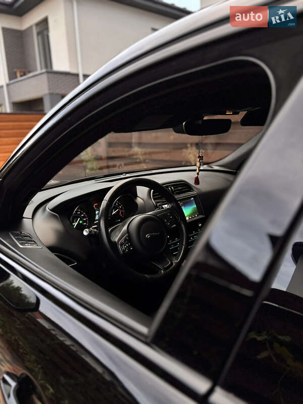 Позашляховик / Кросовер Jaguar F-Pace 2020 в Києві фото 18 Позашляховик / Кросовер Jaguar F-Pace 2020 в Києві