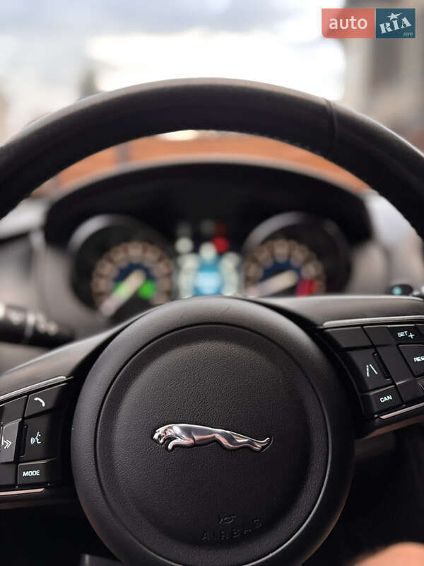 Позашляховик / Кросовер Jaguar F-Pace 2020 в Києві фото 29 Позашляховик / Кросовер Jaguar F-Pace 2020 в Києві