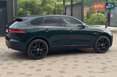 Внедорожник / Кроссовер Jaguar F-Pace 2016 в 