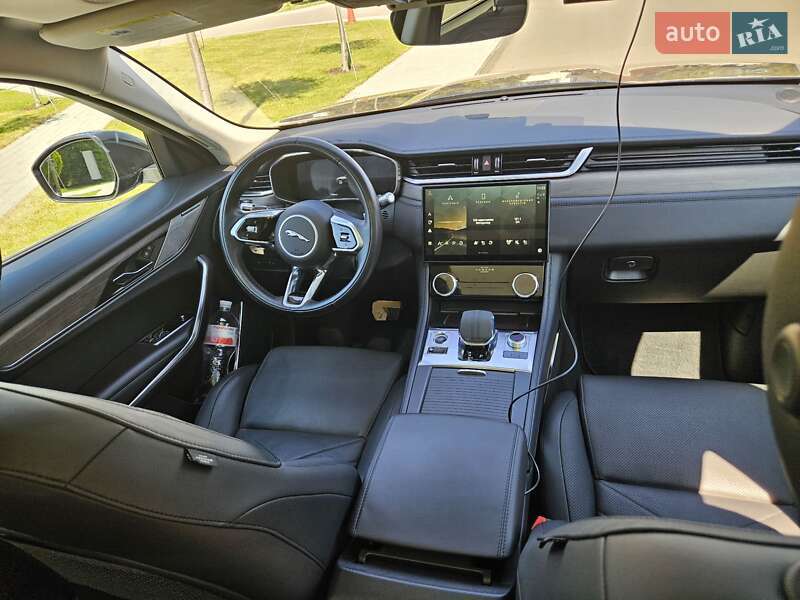 Позашляховик / Кросовер Jaguar F-Pace 2021 в Києві