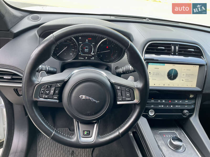 Внедорожник / Кроссовер Jaguar F-Pace 2020 в Киеве