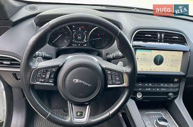 Позашляховик / Кросовер Jaguar F-Pace 2020 в 