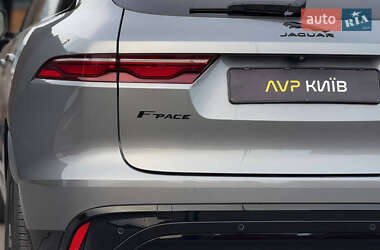 Внедорожник / Кроссовер Jaguar F-Pace 2023 в 