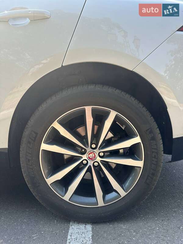 Внедорожник / Кроссовер Jaguar F-Pace 2021 в Одессе