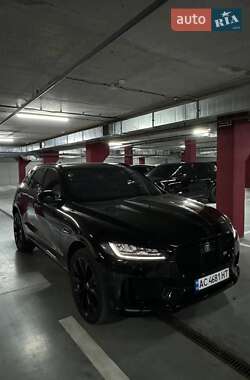 Внедорожник / Кроссовер Jaguar F-Pace 2016 в 