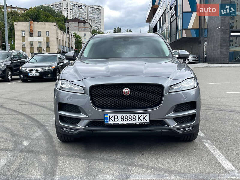 Внедорожник / Кроссовер Jaguar F-Pace 2020 в Киеве