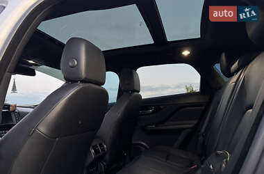Внедорожник / Кроссовер Jaguar F-Pace 2018 в 