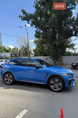 Внедорожник / Кроссовер Jaguar F-Pace 2021 в 