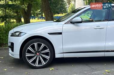 Внедорожник / Кроссовер Jaguar F-Pace 2018 в 
