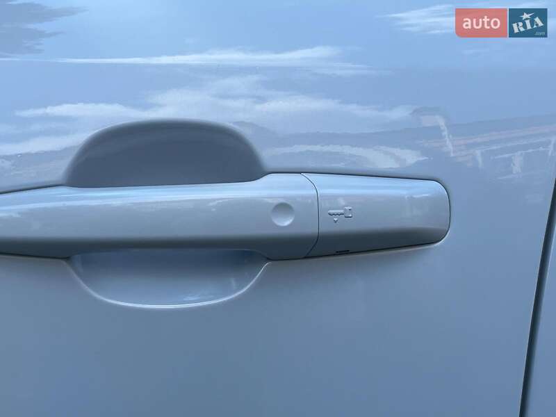 Позашляховик / Кросовер Jaguar F-Pace 2018 в Києві