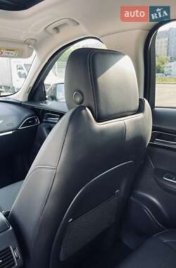 Позашляховик / Кросовер Jaguar F-Pace 2017 в 