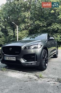 Позашляховик / Кросовер Jaguar F-Pace 2017 в 