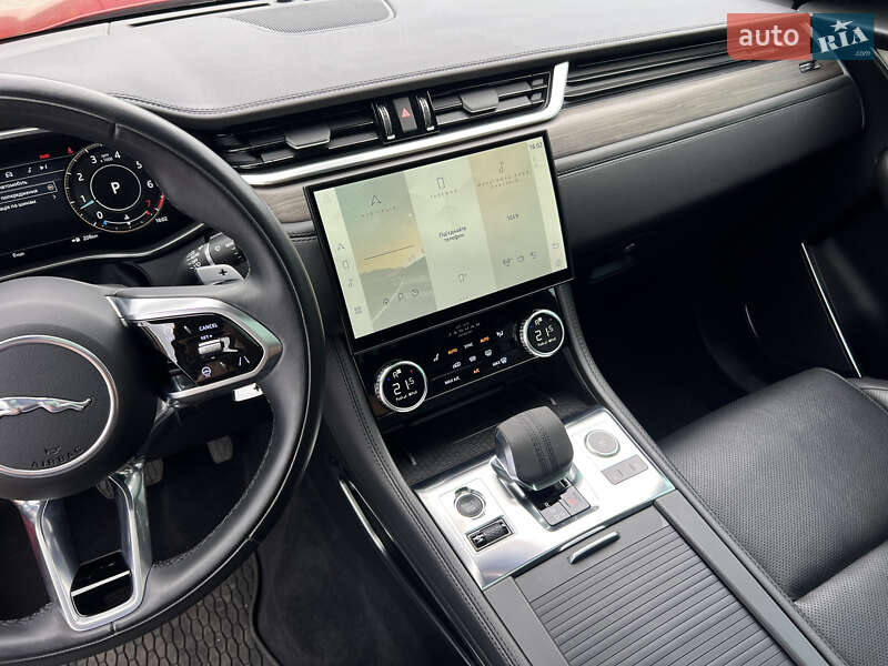 Позашляховик / Кросовер Jaguar F-Pace 2021 в Нововолинську