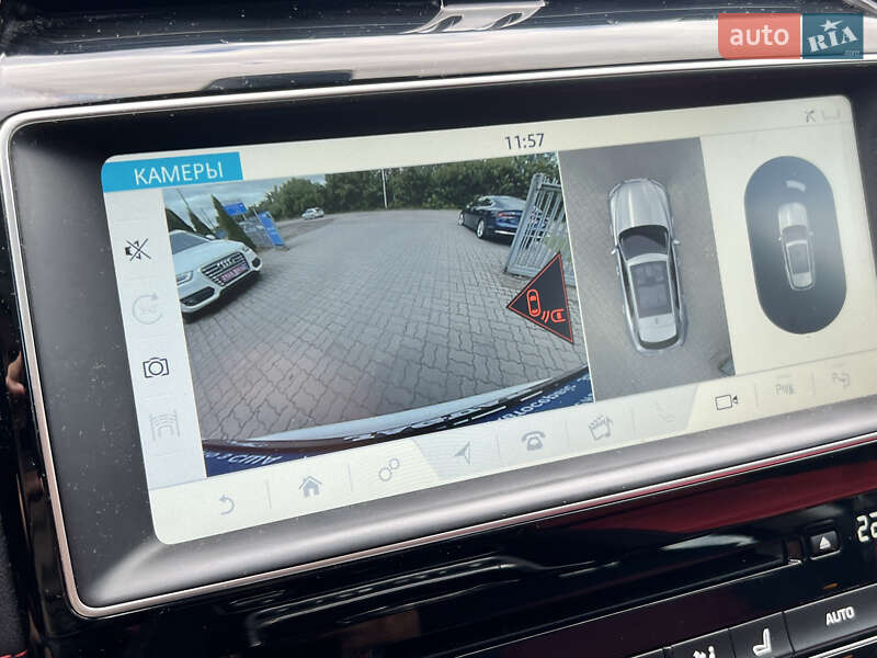 Внедорожник / Кроссовер Jaguar F-Pace 2017 в Нововолынске