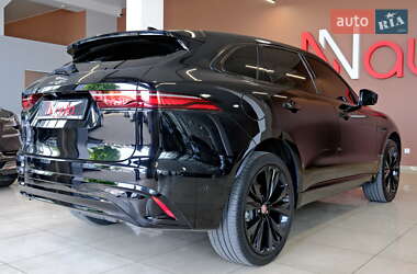Внедорожник / Кроссовер Jaguar F-Pace 2021 в 