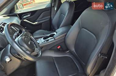 Внедорожник / Кроссовер Jaguar F-Pace 2017 в 