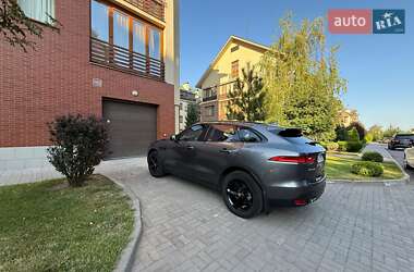 Внедорожник / Кроссовер Jaguar F-Pace 2016 в 