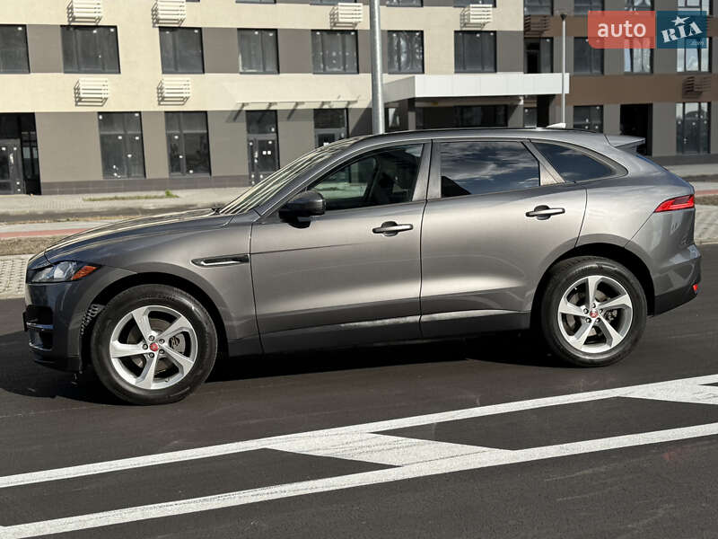 Позашляховик / Кросовер Jaguar F-Pace 2017 в Києві