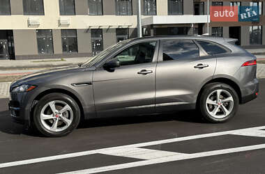 Внедорожник / Кроссовер Jaguar F-Pace 2017 в 