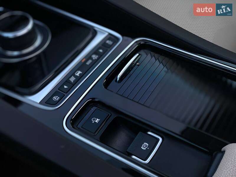 Внедорожник / Кроссовер Jaguar F-Pace 2017 в Киеве