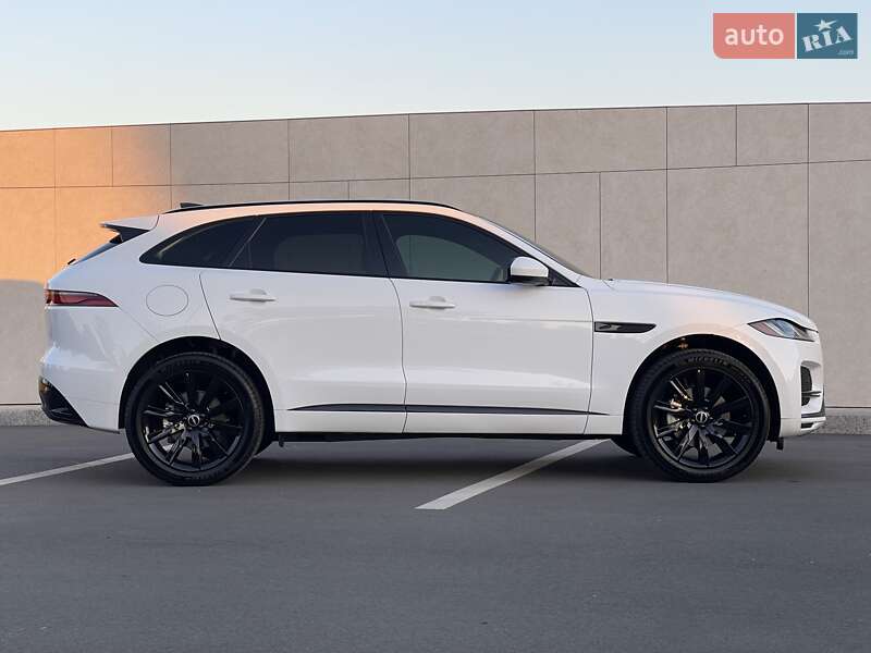 Позашляховик / Кросовер Jaguar F-Pace 2022 в Дніпрі