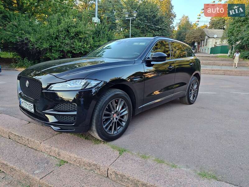 Внедорожник / Кроссовер Jaguar F-Pace 2017 в Житомире
