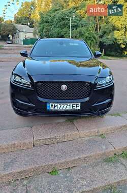 Внедорожник / Кроссовер Jaguar F-Pace 2017 в 