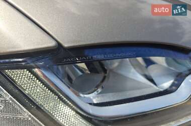 Внедорожник / Кроссовер Jaguar F-Pace 2016 в 