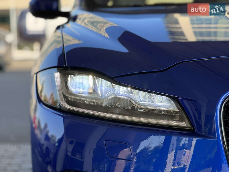 Позашляховик / Кросовер Jaguar F-Pace 2018 в Дніпрі