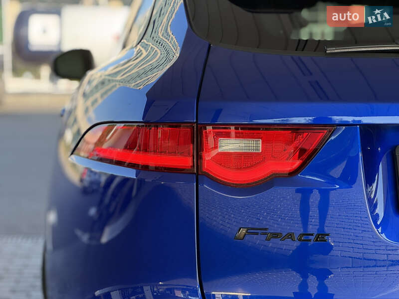 Позашляховик / Кросовер Jaguar F-Pace 2018 в Дніпрі