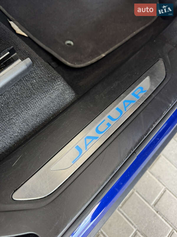 Позашляховик / Кросовер Jaguar F-Pace 2018 в Дніпрі