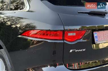Внедорожник / Кроссовер Jaguar F-Pace 2017 в 