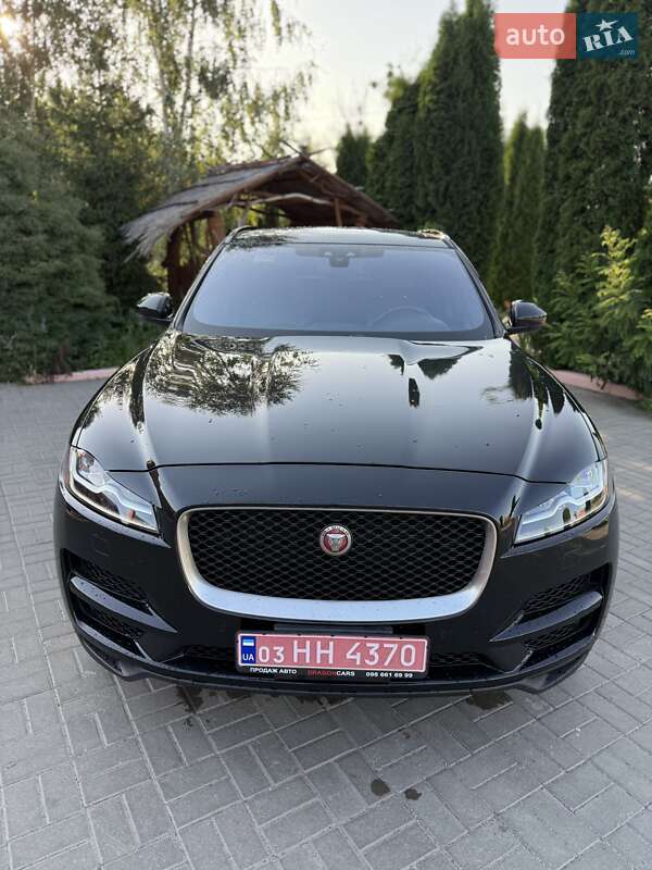 Внедорожник / Кроссовер Jaguar F-Pace 2017 в Киеве