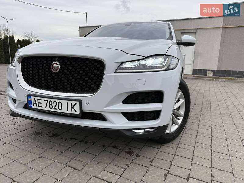 Позашляховик / Кросовер Jaguar F-Pace 2016 в Києві фото 21 Позашляховик / Кросовер Jaguar F-Pace 2016 в Києві